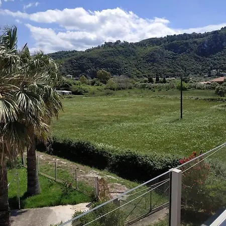 Сasa de vacaciones Beachfront Galazio Lefkáda